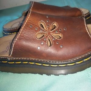Dr Martens Woman's leather Sandals Size 6